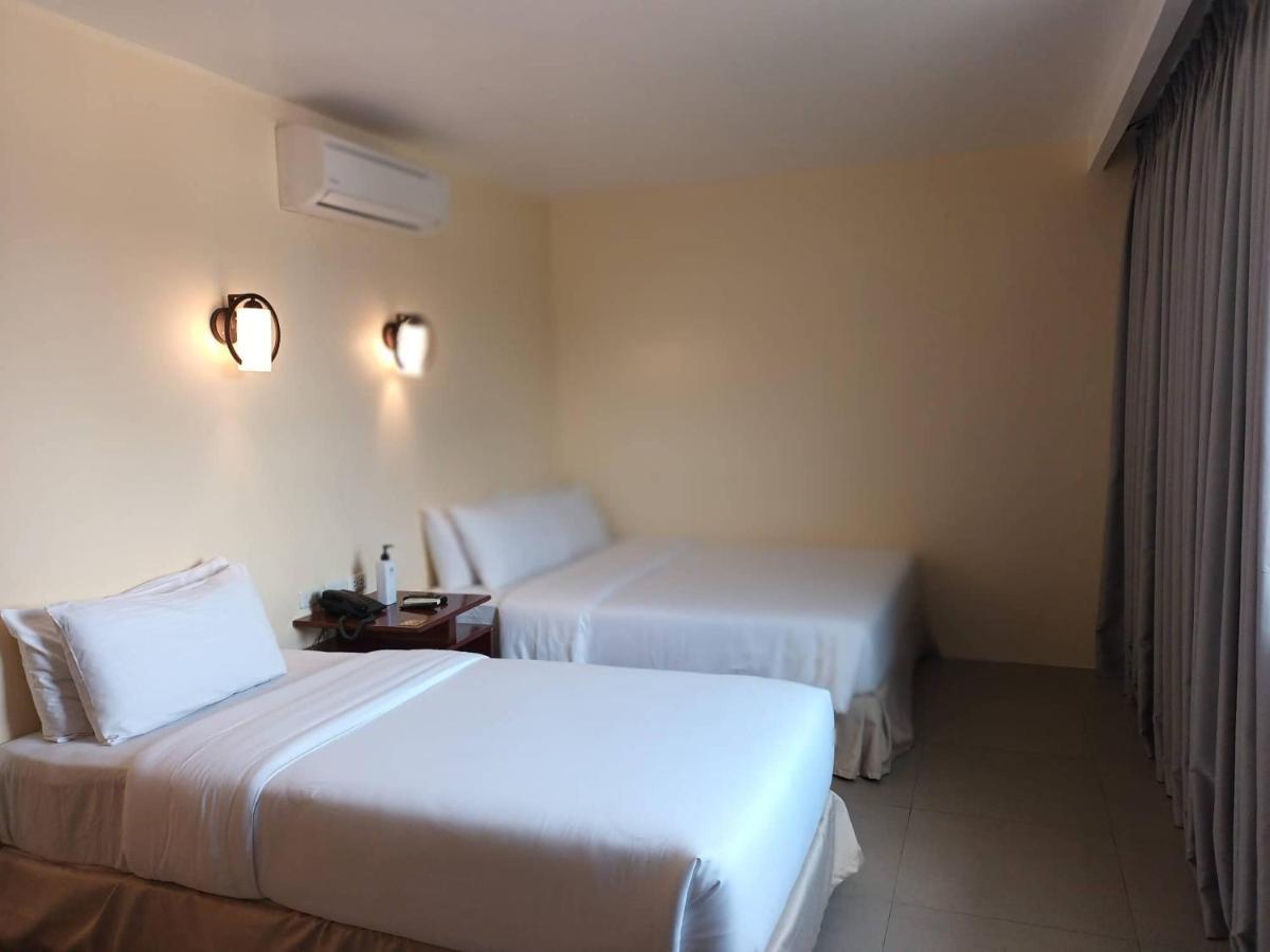 Dosi Hotel Ph Talisay (Cebu) Exterior foto